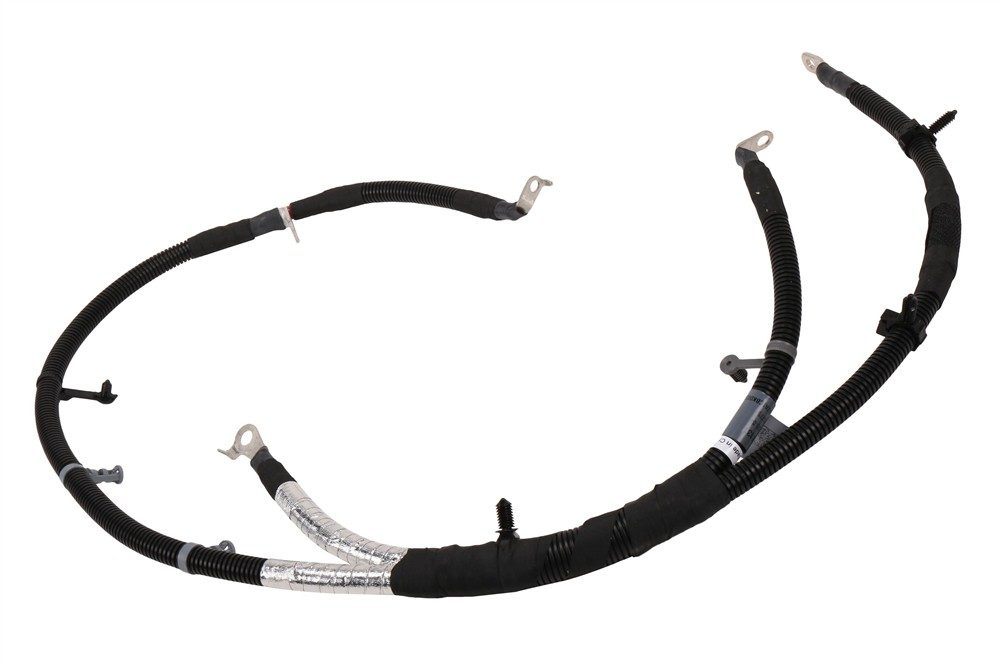 GM Genuine Parts Battery Cable Harness 84638131 — image 2